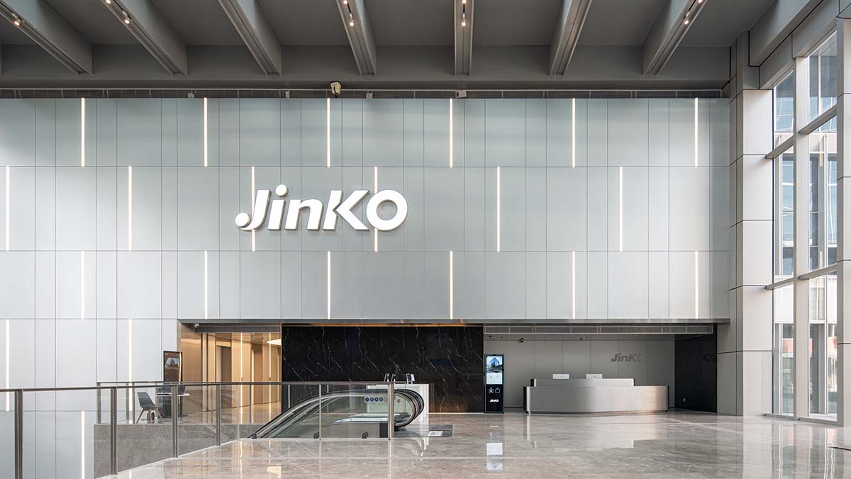 Jinko Solar Tiger Neo 3.0